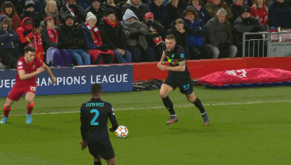 掘金半场4人得分上双，约基奇10分6助攻4篮板（半场结束掘金四人上双，约基奇10分6助4板）