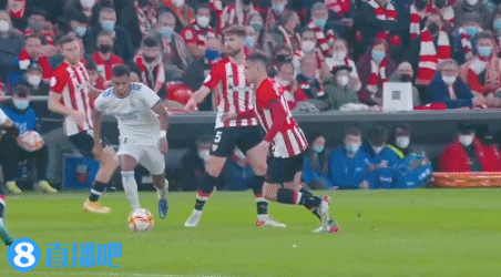 韩国U22金东真：我们专注度有问题，中国队抓住了我们失误（韩国U22球员金东真：专注度不足，我们的失误被中国队抓住）