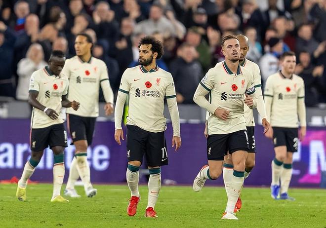 送出助攻，拉菲尼亚当选巴萨vs阿拉维斯全场最佳球员（凭借助攻，拉菲尼亚荣膺巴萨战阿拉维斯全场最佳）