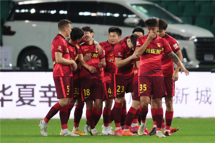 东部第三轰然倒下！西卡6.1秒高打板准绝杀，绿军两连败暴露硬伤