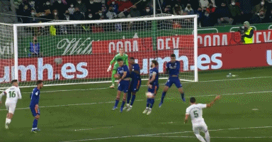 47 岁的王励勤官宣新身份，樊振东成赢家，原来一切早有预兆（47岁王励勤公开新职务，樊振东成最大受益者，早有端倪）